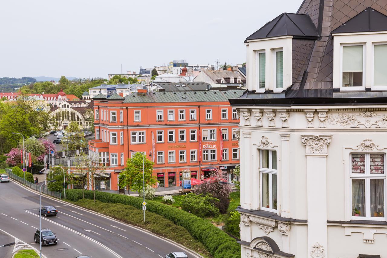 Hotel Adria Karlovy Vary Exterior foto